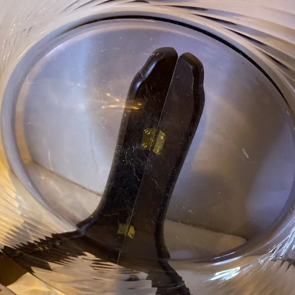 Vintage Pyrex Festiva Purple Amethyst Glass Dinner Plate one plate - Picture 2 of 2